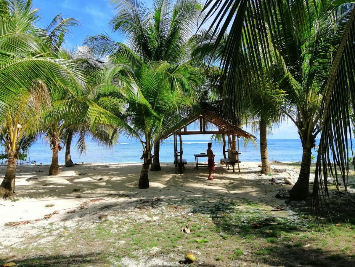 Anajawan Island Beachfront Resort General Luna  Exterior photo